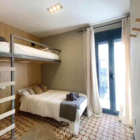 Fridays Flats Onix House * Оспиталет-де-Льобрегат