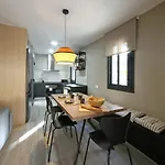 Fridays Flats Onix House Ferienhaus *