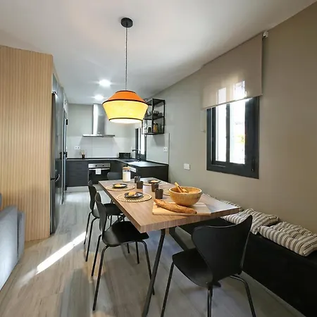 Fridays Flats Onix House Hébergement de vacances *