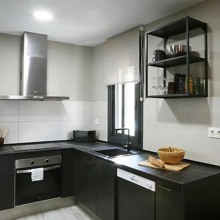 Holiday home Fridays Flats Onix House *