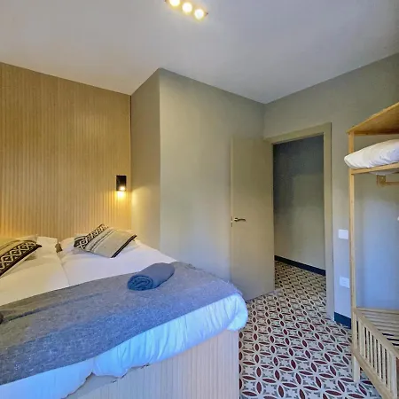Hébergement de vacances Fridays Flats Onix House L'Hospitalet de Llobregat